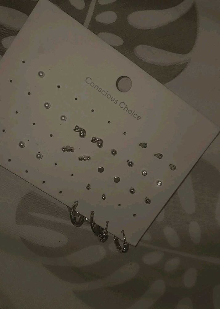 HM brand Conscious Choice Earring Set -