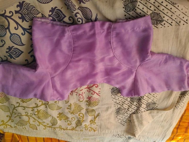 Lavender blouse and leghana.