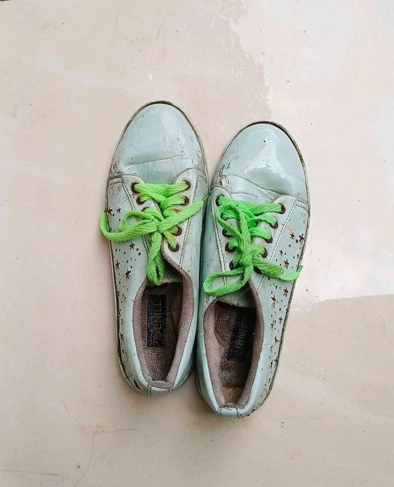 Casual Shoes