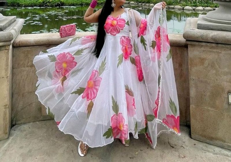 Lovely Floral Suit Set With Dupatta