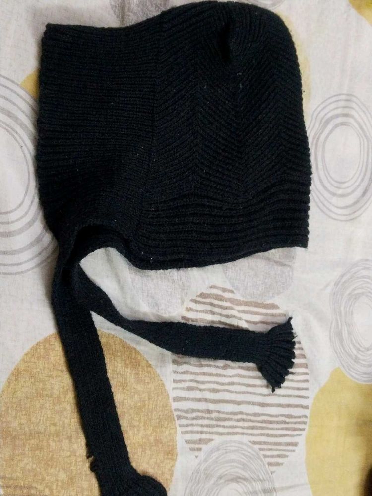Black Tie-Up Winter Cap for Women