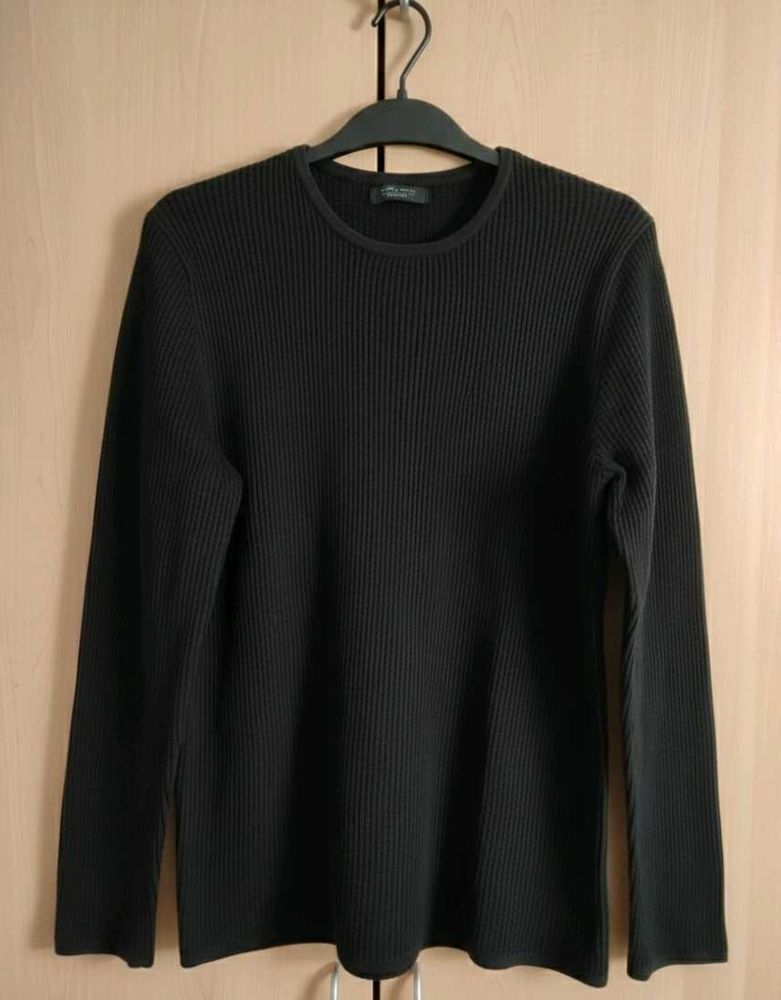Original ZARA Black Long Sleeve tee