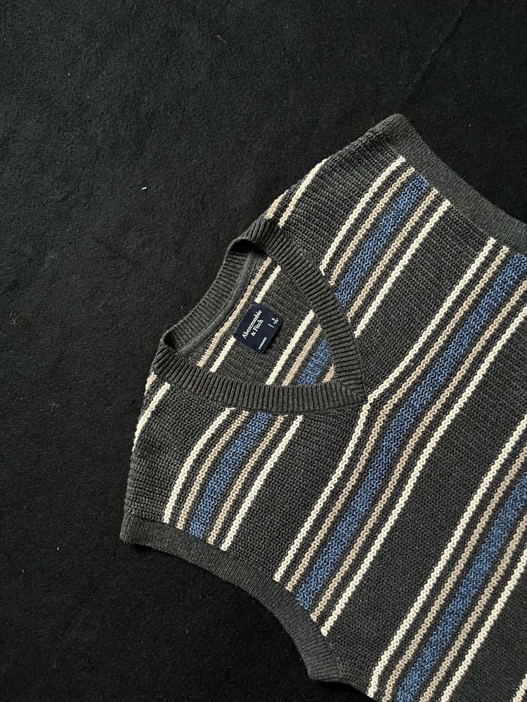 Pinterest Y2K Knitt Vest