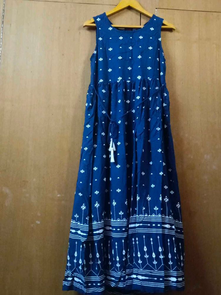 Blue Printed Sleeveless Maxi Dress