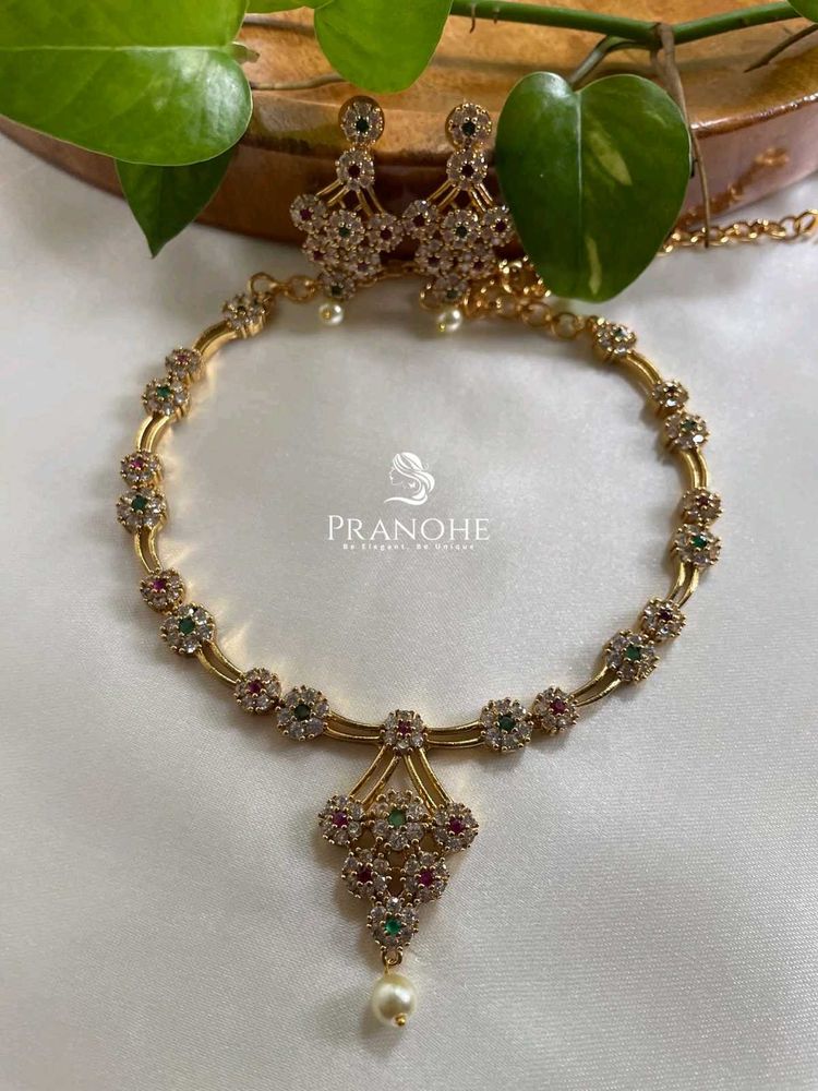 Elegant Necklace Set