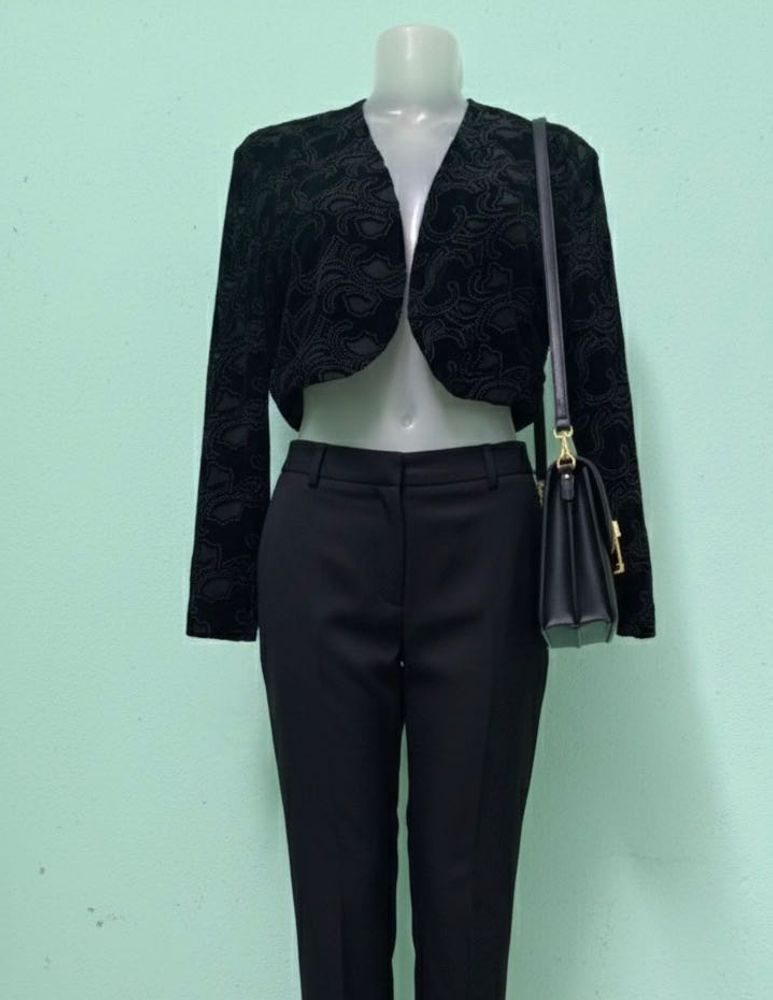 Velvet Cropped Bolero 🖤