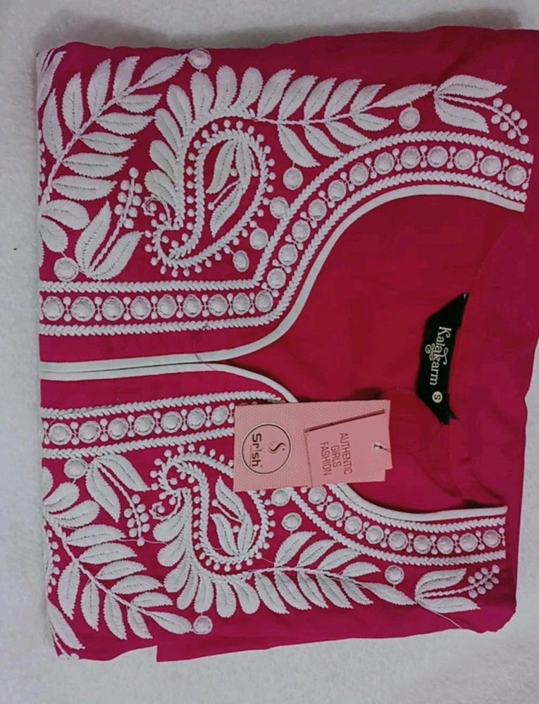 New With Tag Best Quality Embroidery Kurta Stylis