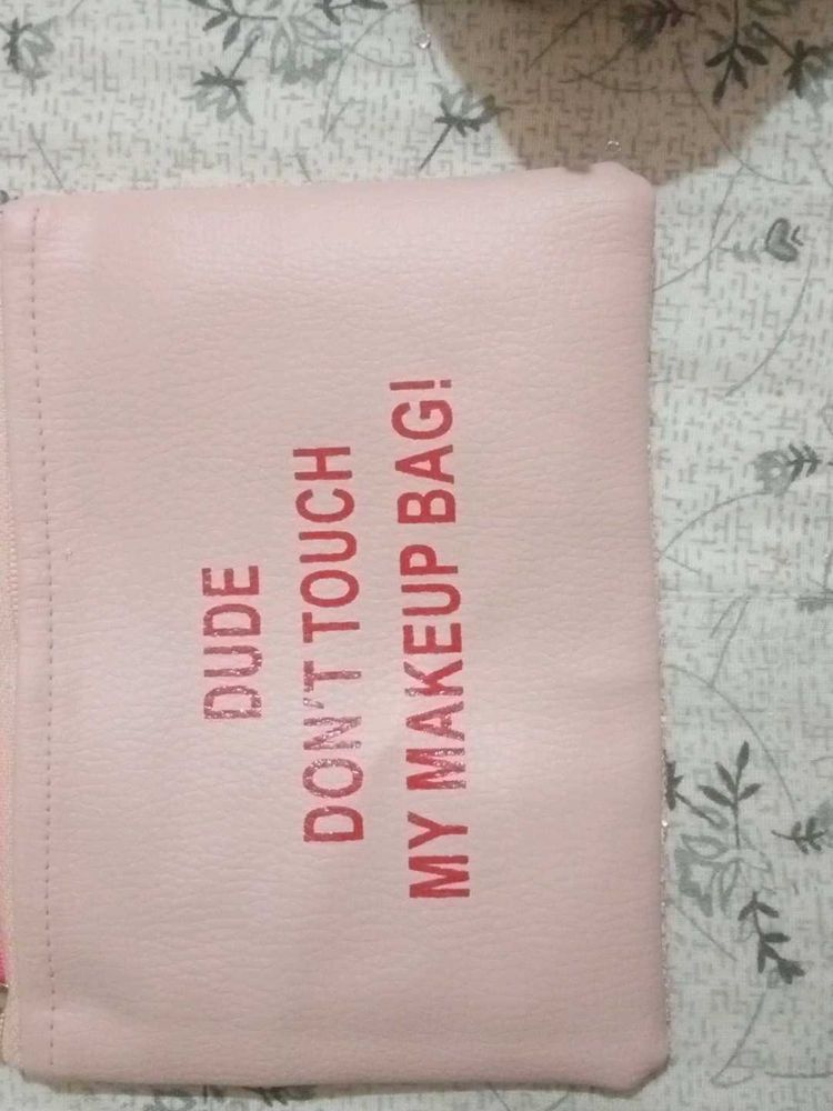 Blur Makeup Bag With A Good Storage Space