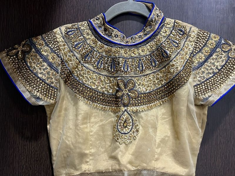 Stylish High Neck Blouse For Trending Women