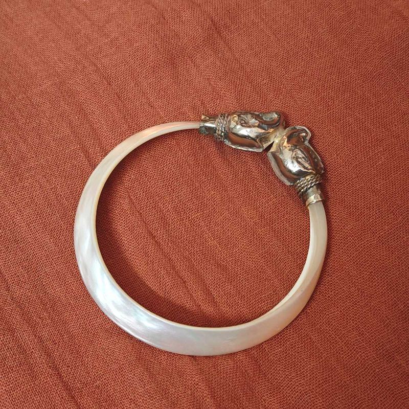 Vintage MOP Kada