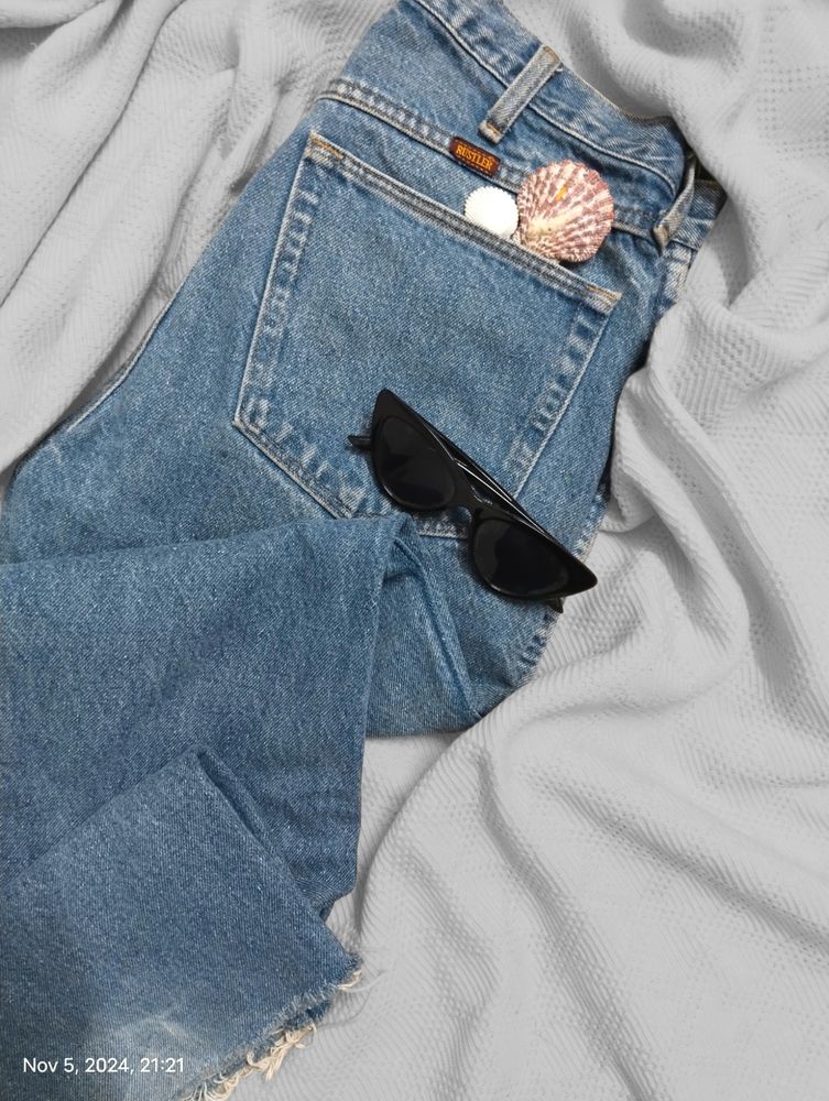 New High Waist  Wide Leg Jeans + 🎟️
