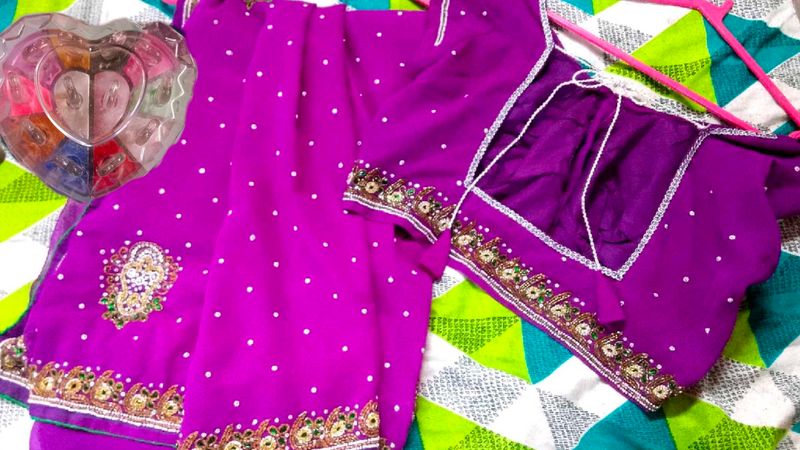 Purple Saree With Readymade Blouse And Freebies