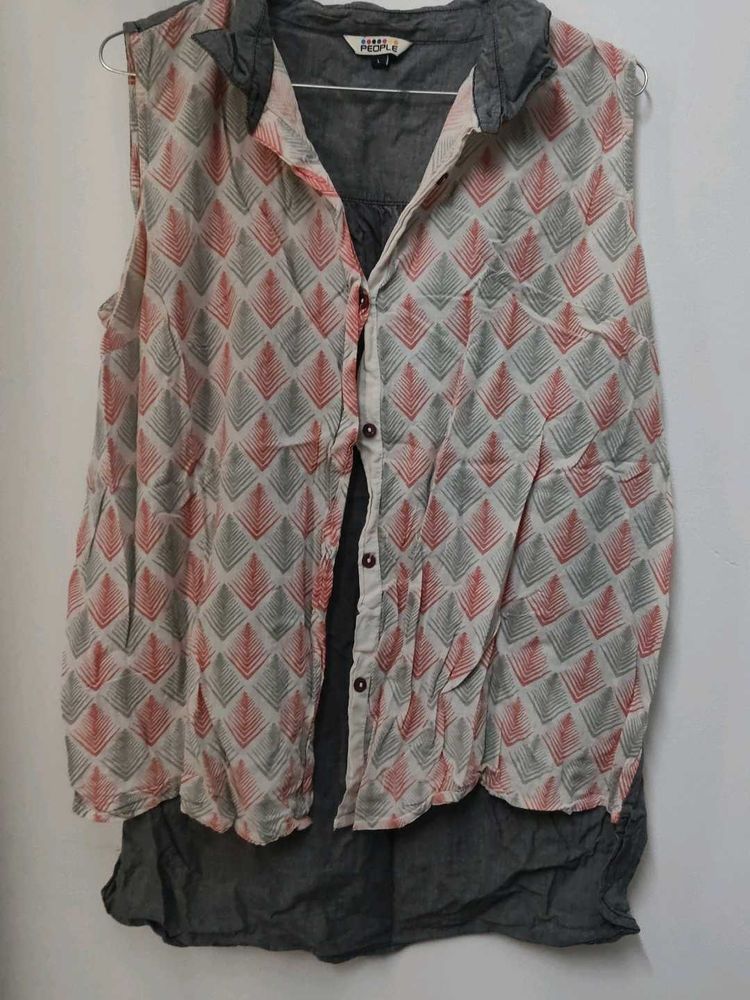 Patterned Sleeveless Blouse