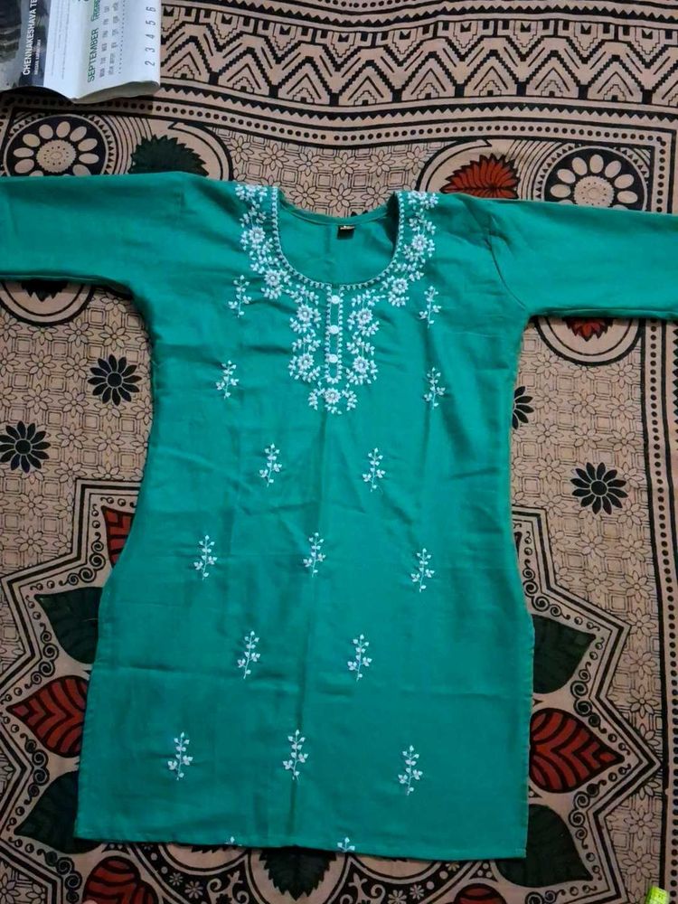Embroidered Green Kurti