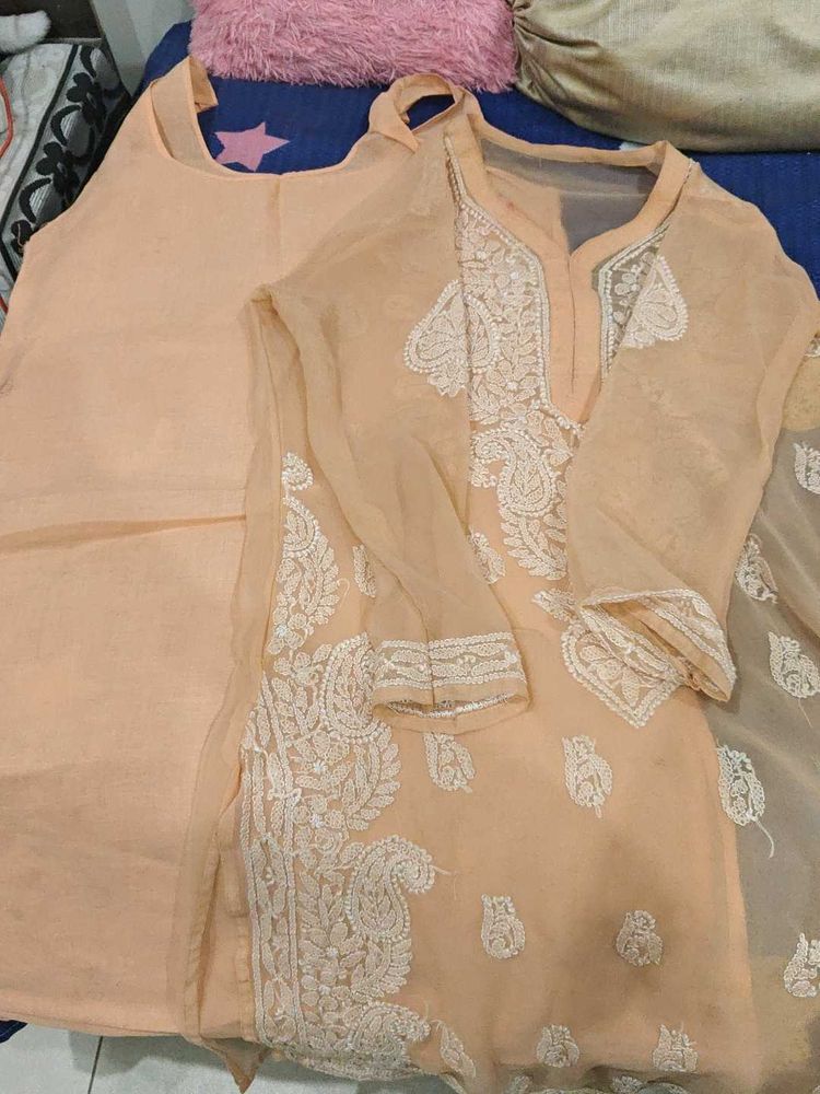 Chikankari Kurti