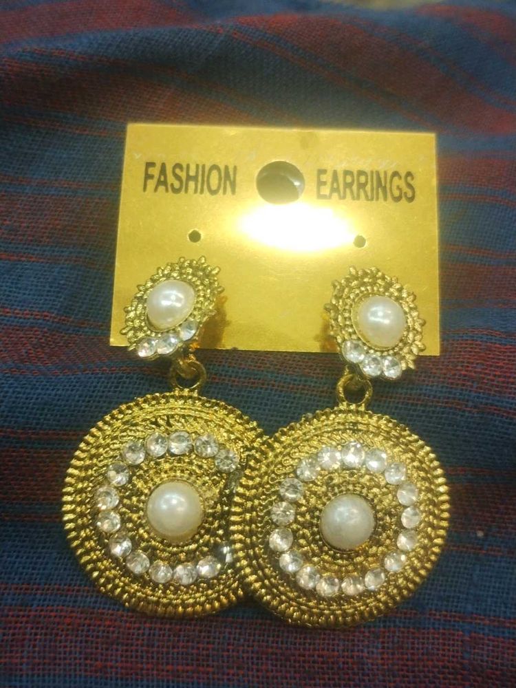 Fashion Earrings - Gold Tone Dangle