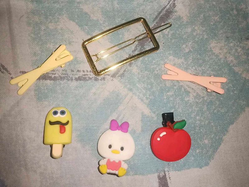 🎀Cute Hair Clips Combo Set🍭🍬