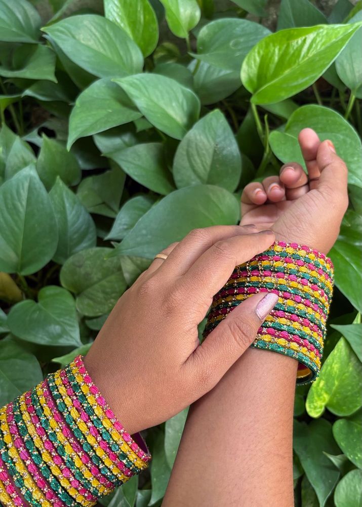 Multi Colour Valaikappu Bangle Set