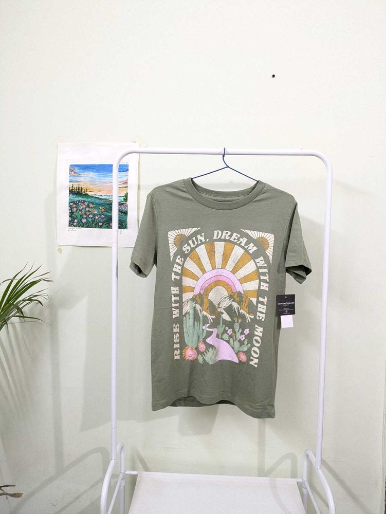 Aesthetic Slim Fit Tshirt