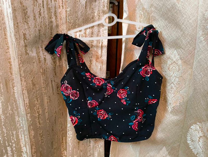 Floral Printed Sleeveless Crop Top