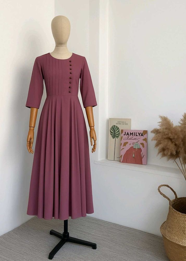 Elegant Maxi Dress 🔮💜