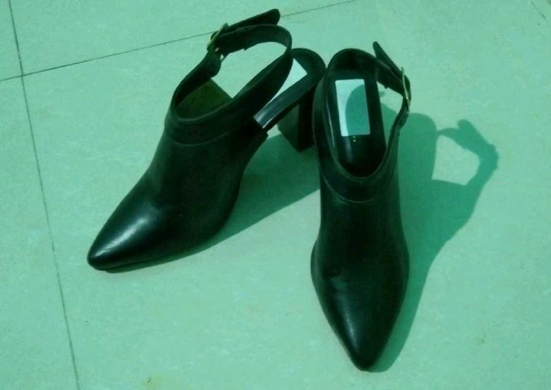 Black Slingback Heels