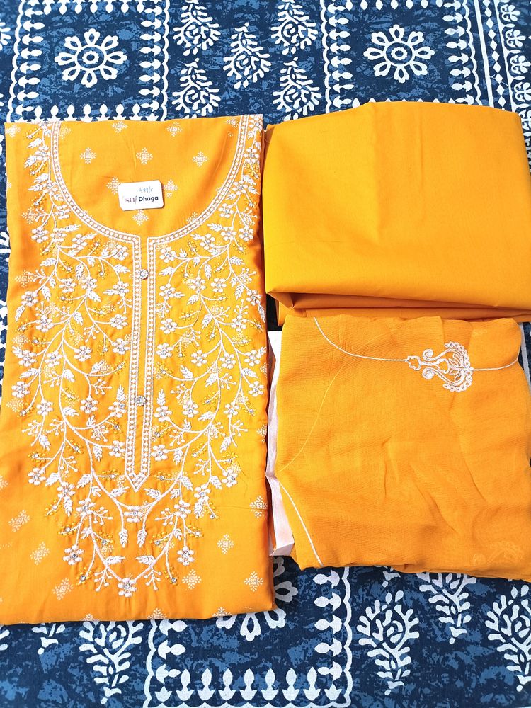 Embroiderd Unstitch Dress Material