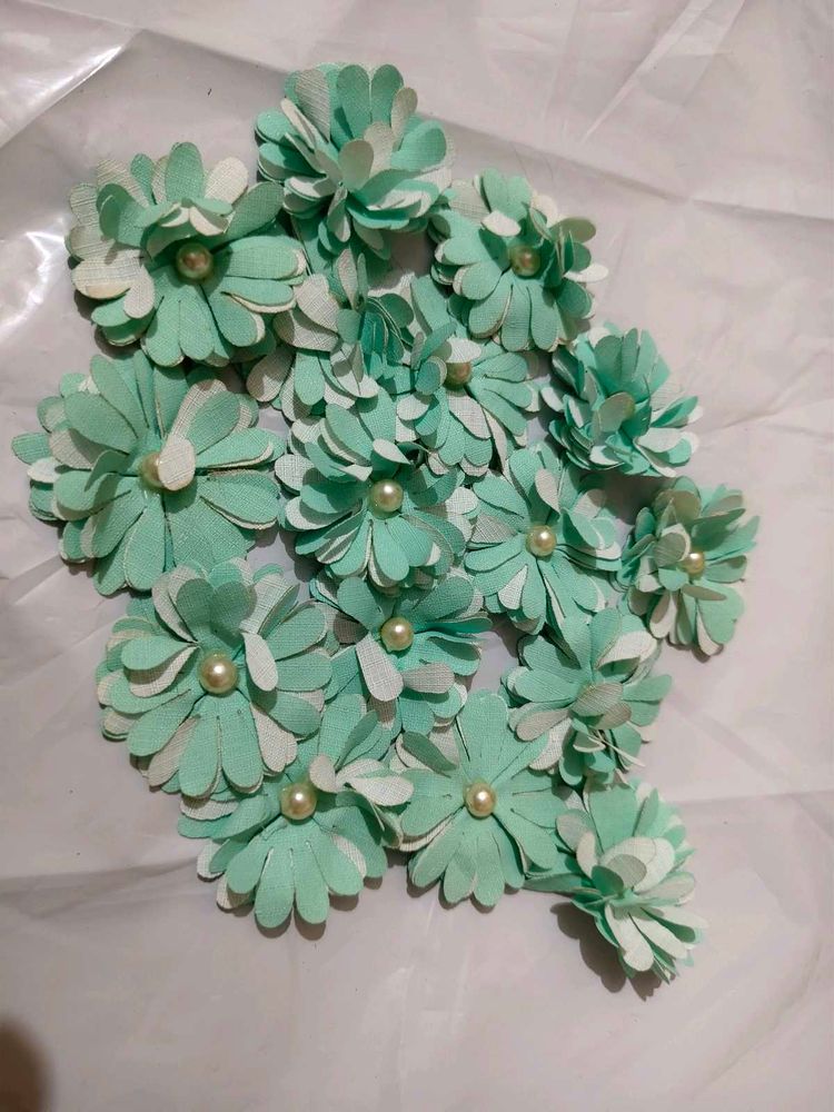 Craft Fabric Flowers 16 pcs