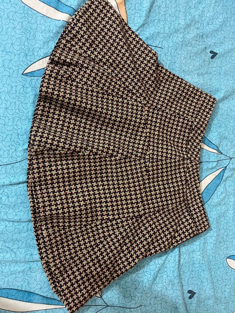 Houndstooth Mini Skirt
