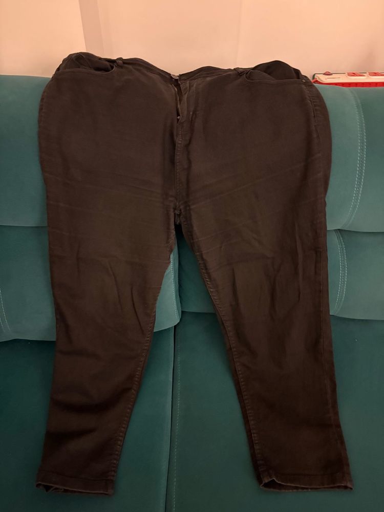 Max Black Jeans
