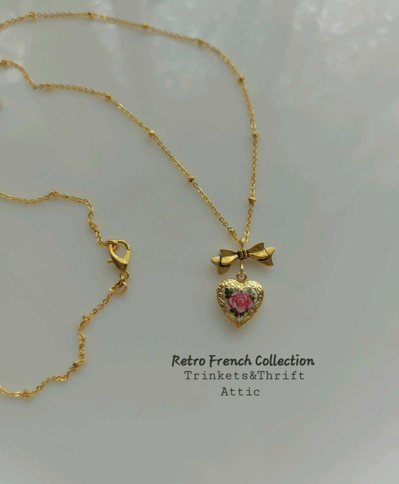 Floral Heart Locket Pendant Long Chain Necklace