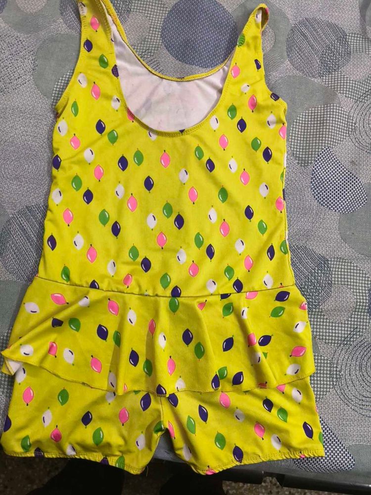 Cute Yellow Swimsuit for 4-6; years girl