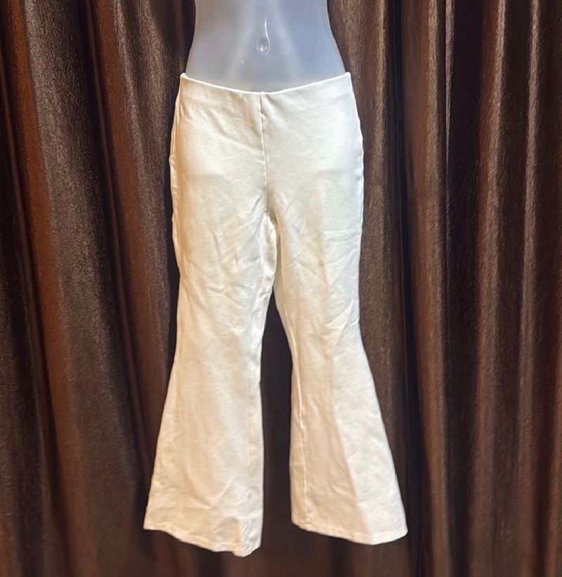 WHITE Bootcut Pants By Sassafras