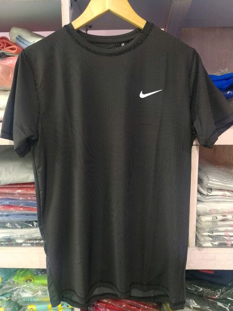 Nike Tshirt