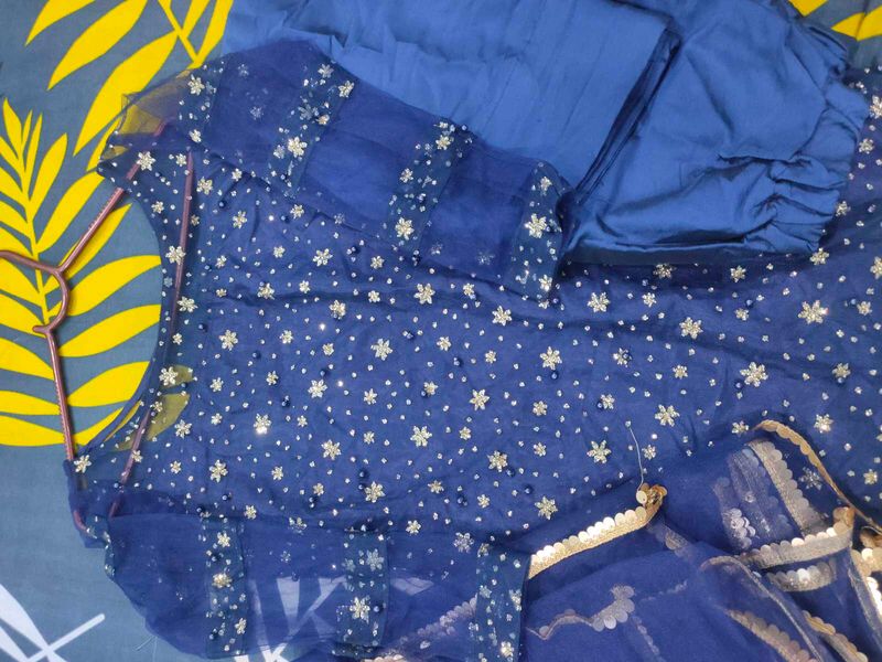Elegant Blue Kurta Set