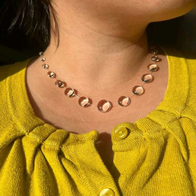 Stylish Resin Drop Invisible Necklace