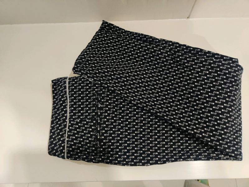 Max Jeans In 30&#34;