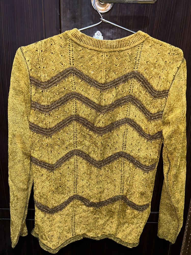 Sweater