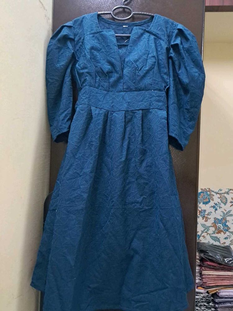 New* party Dress blue