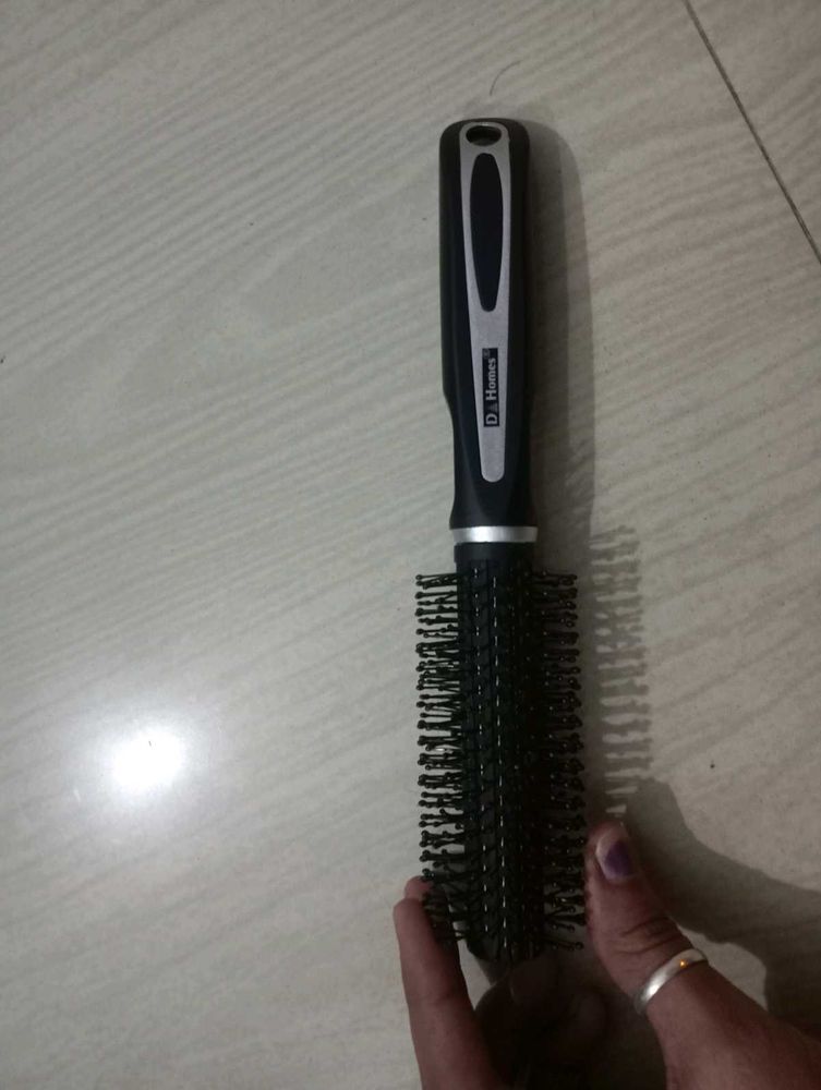 New D. Homes Hair Brush