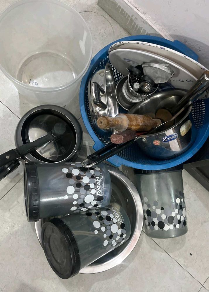 All this Kitchen Utensils at Rs.1700