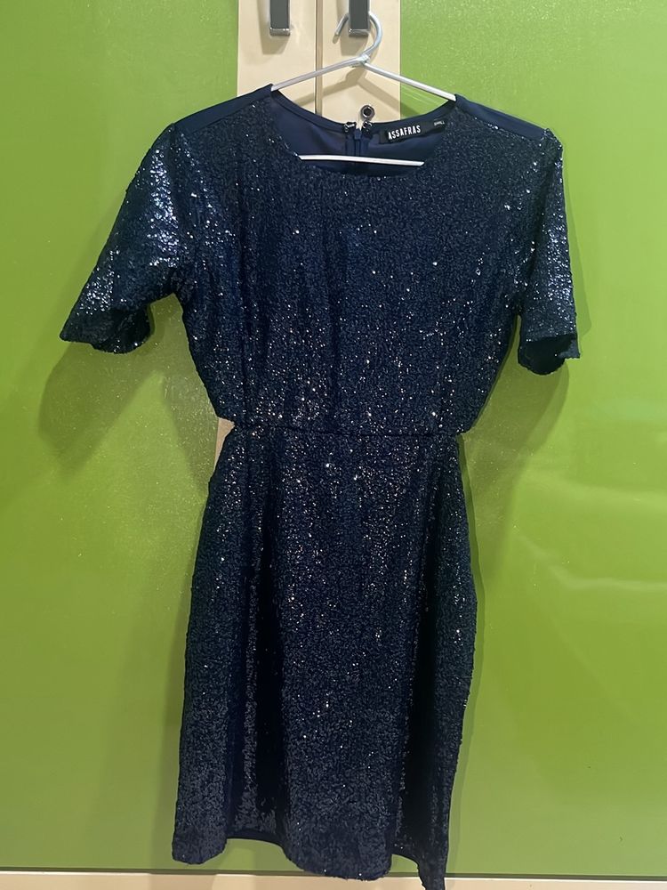 Sassafras Sequins body Cutout Dress
