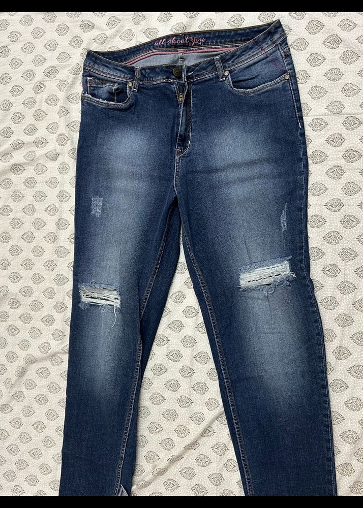 all about you distressed boyfriend jeans