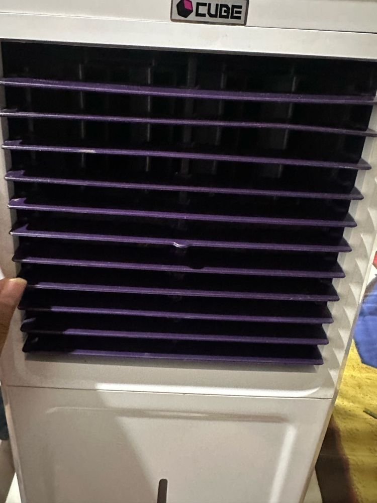 Hindware Mini Cooler Slight Body Damage And Unused