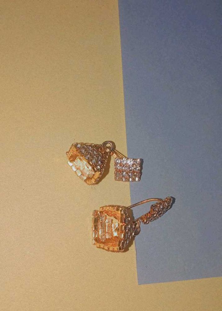 Sparkling Gold Earrings✨🥰🥰