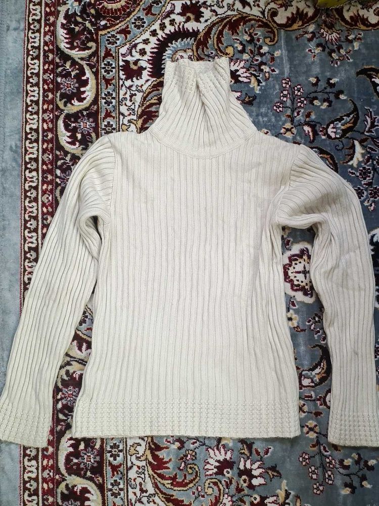 Cozy Cream Turtleneck Sweater