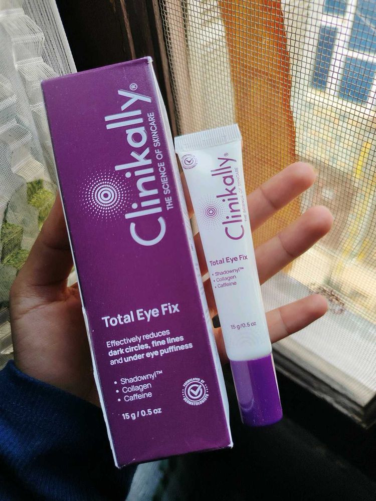 Clinikally Total Eye Fix New
