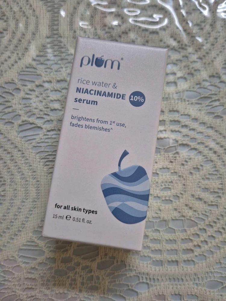 Plum Niancinamide Serum