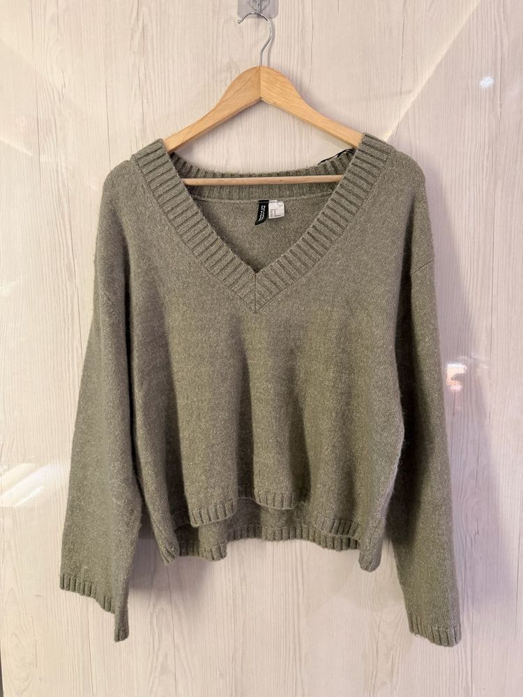 Cozy Olive Green V-Neck Sweater (never worn)