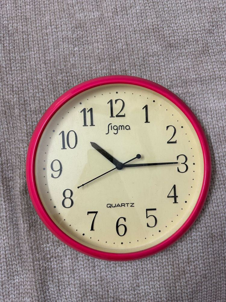 Sigma Clock